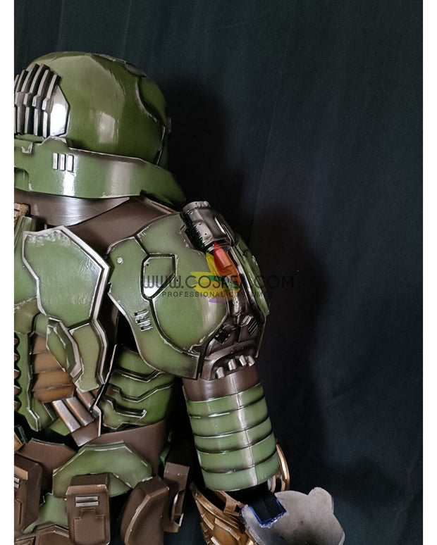 My custom cosplay for the non-existent character doom eternal :D : r/Doom