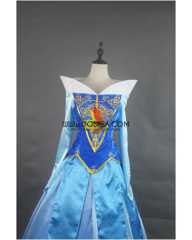 Princess Aurora Embroidered Blue Velvet Sleeping Beauty Cosplay Costume Without Boning / Traditional Lace Tie Princess Aurora Embroidered Blue Velvet Sleeping Beauty Cosplay Costume Without Boning / Traditional Lace Tie