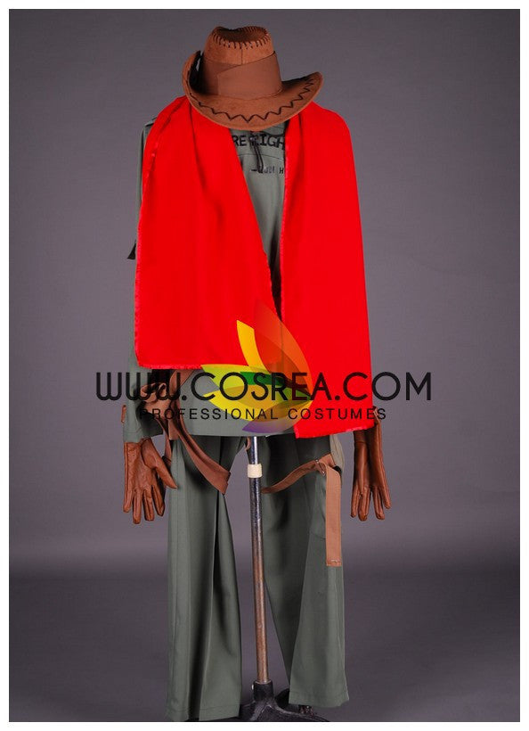 Cosrea F-J Hellsing Pip Bernadotte Cosplay Costume