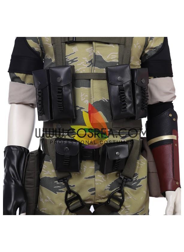 Cosrea Games Metal Gear Solid V Snake Cosplay Costume
